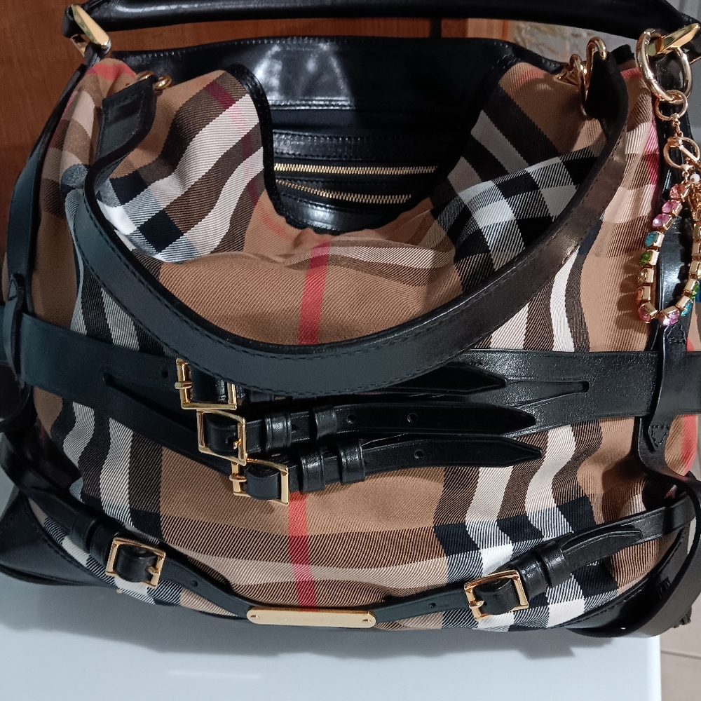 Excellent condition!! Burberry check large ""